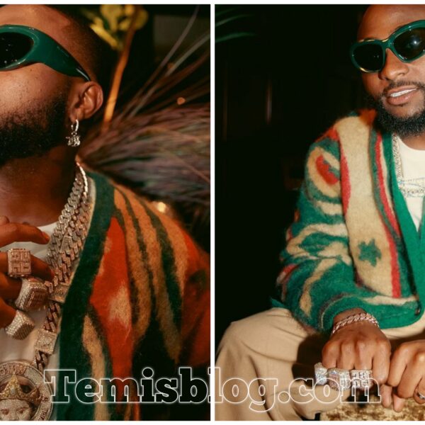 Fans gush over Davido as he shares pictures of his…